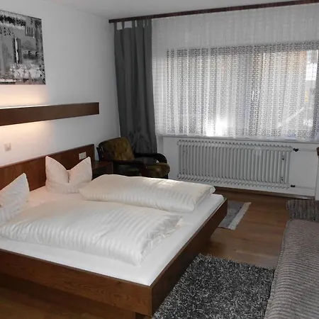 Gastezimmer Zur Krone Πανσιόν Oppenau