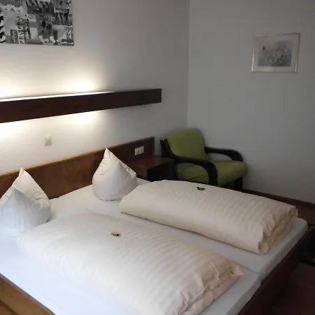 Gastezimmer Zur Krone Πανσιόν Oppenau